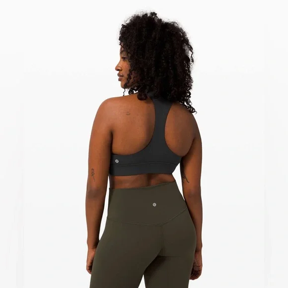 Lululemon Sweet Awakenings Bra size 4 Black BLK